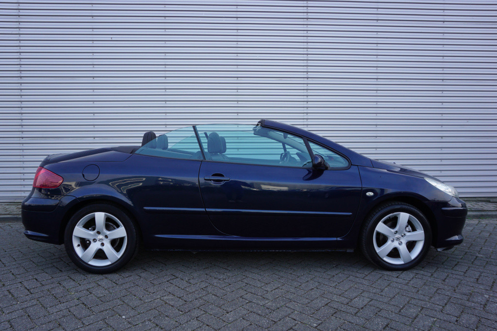 Peugeot 307 cc 2.0-16v climate / cruise controle / leder / nap