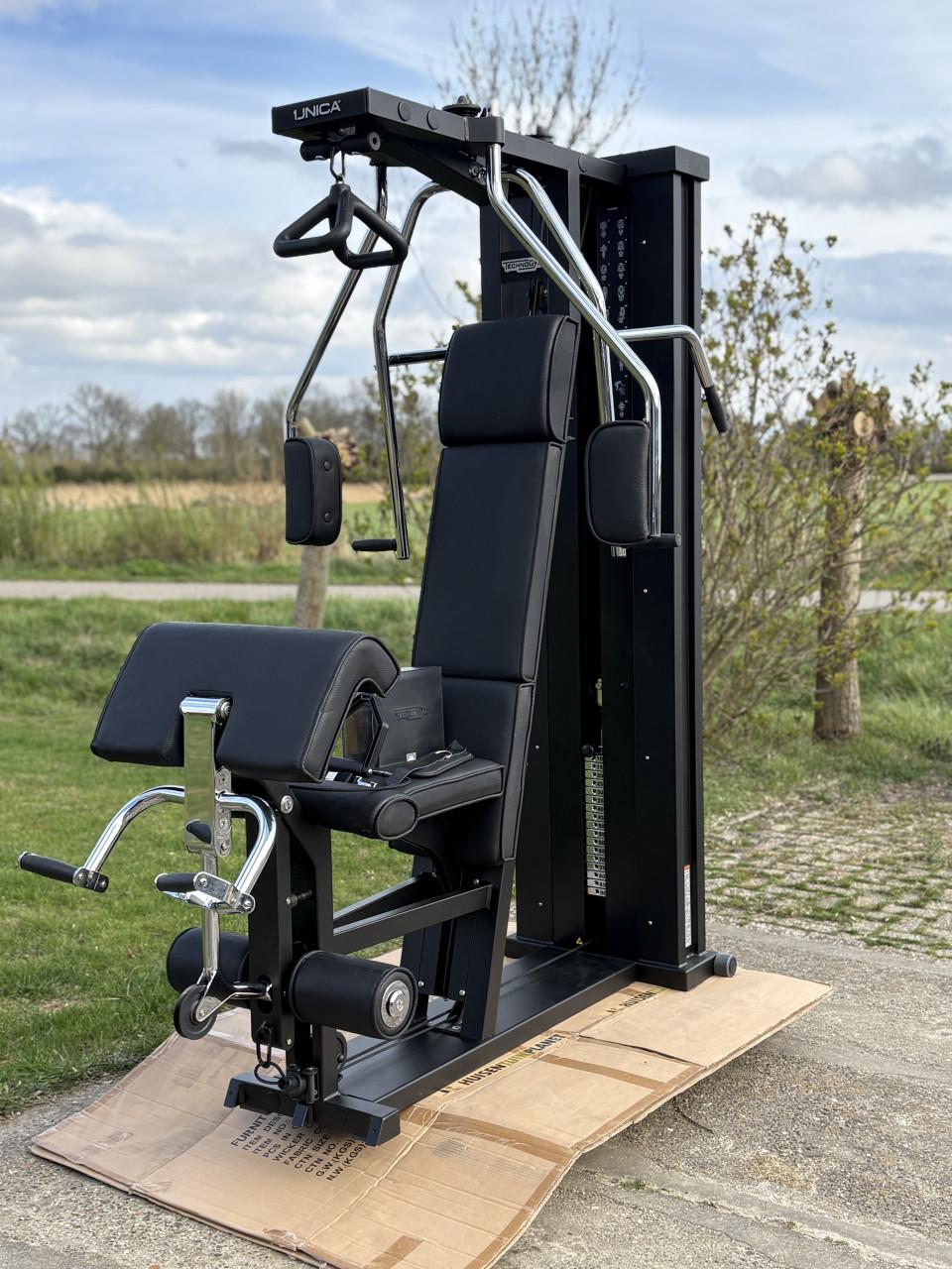 Technogym UNICA krachtstation