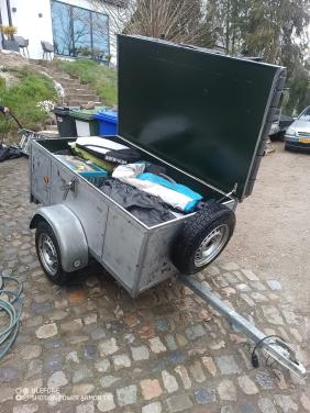Grote bagagekar met thule 4 persoons fietsendrager