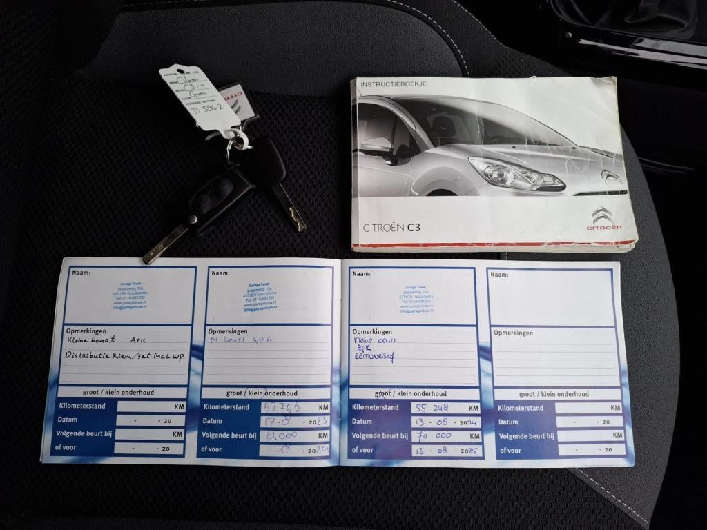 Citroen C3 1.4i selection clima/lmv/trekhaak lage km.stand!