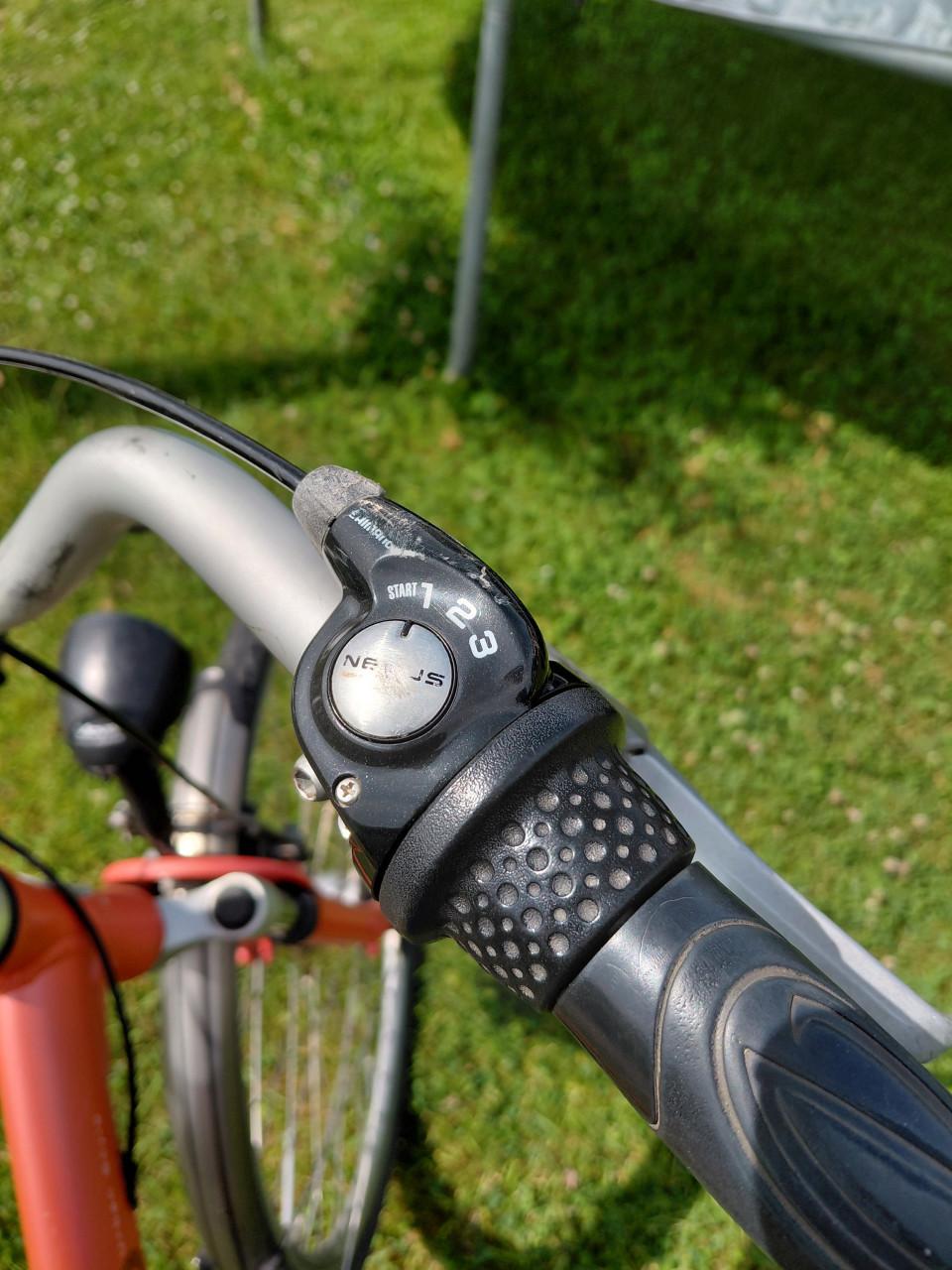 Montego 28 inch 49cm frame 3 speed
