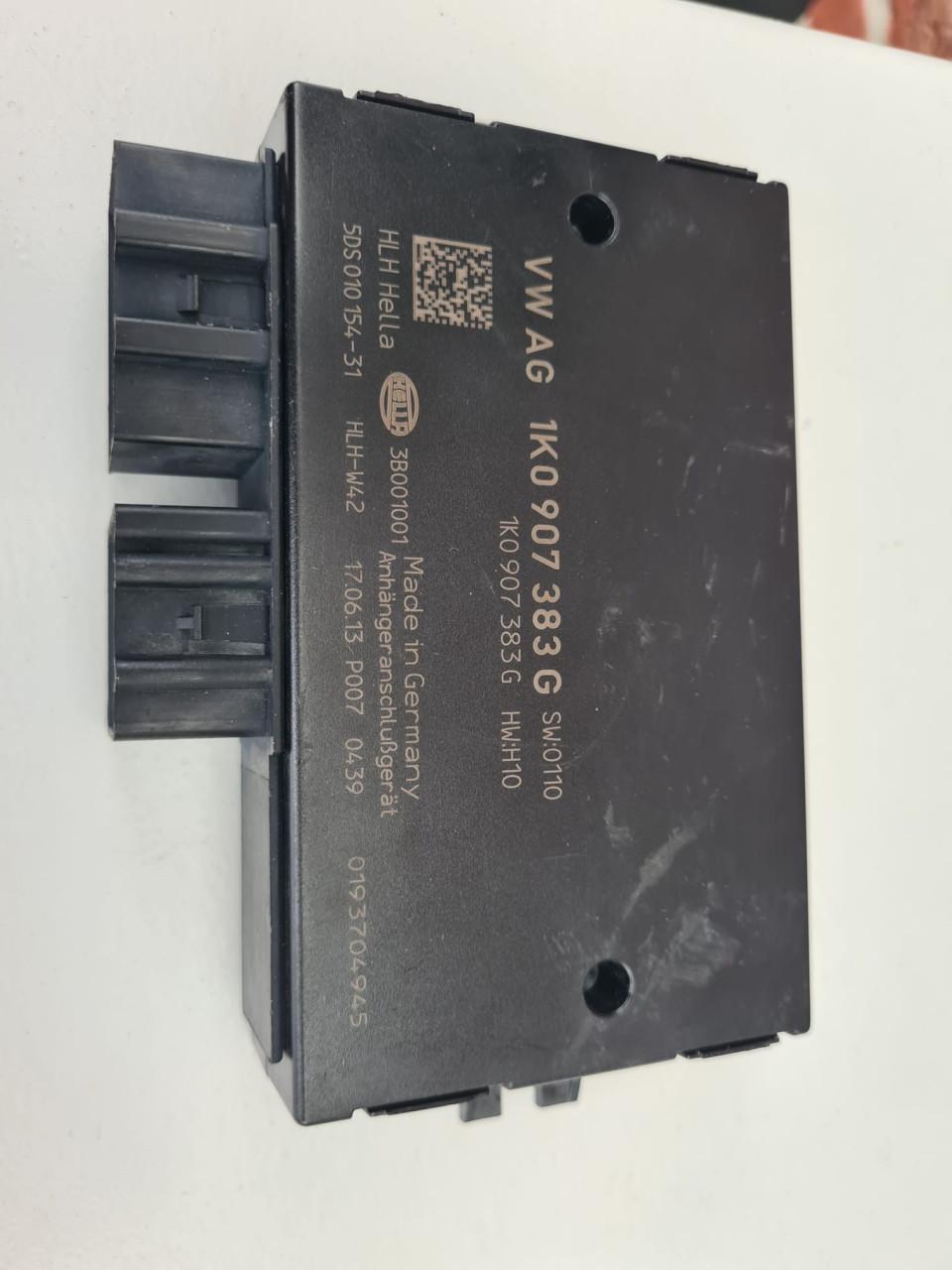 Originele Volkswagen trekhaak module.