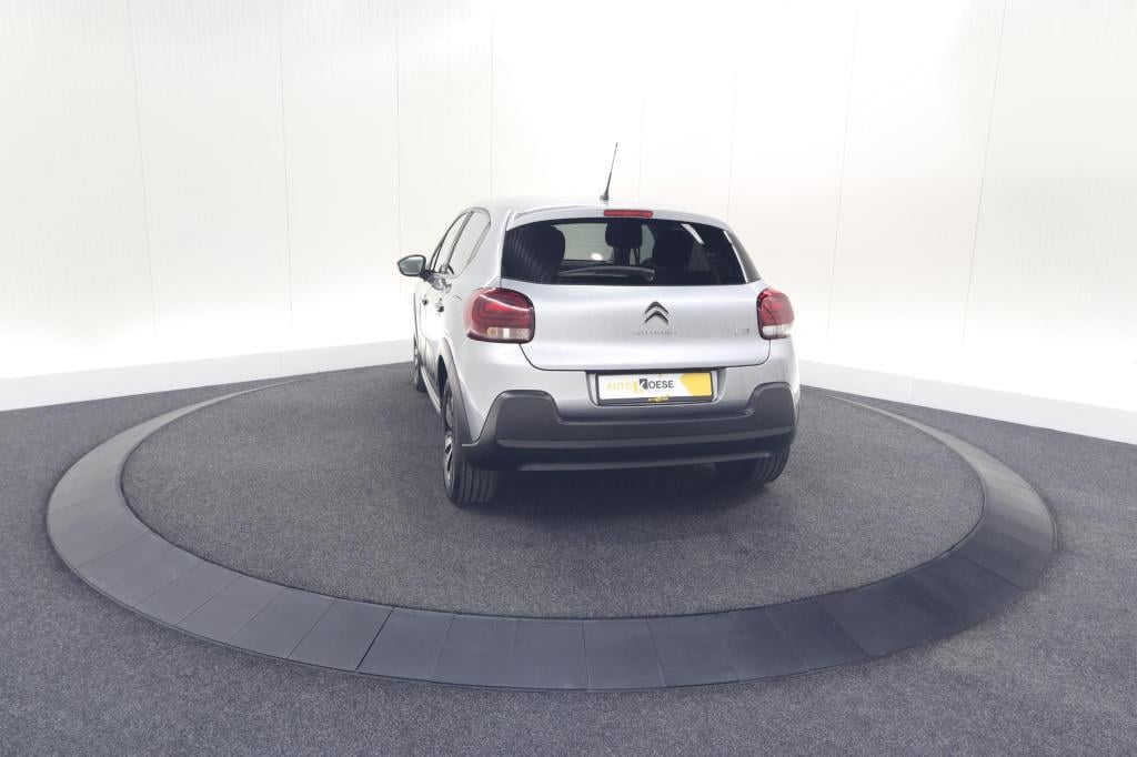 Citroen C3 puretech 110 max | keyless entry/start | camera | navigatie | pa