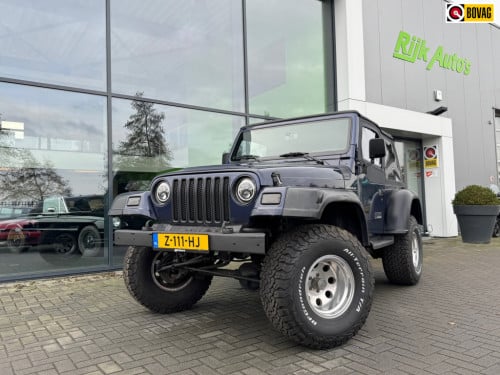 Jeep Wrangler 2.5i softtop + hardtop