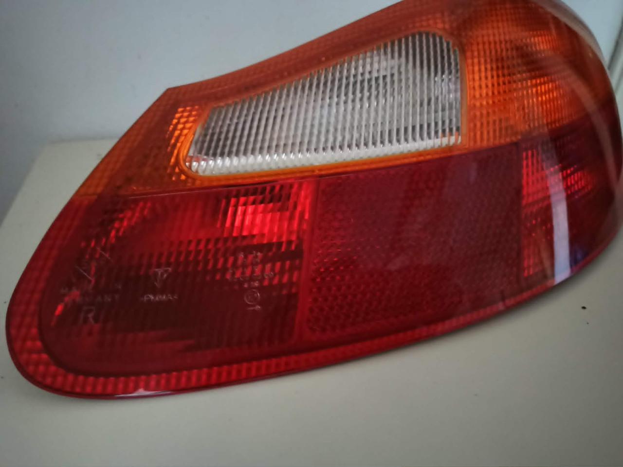 Achterlichten 986.631.403.03 & 986.631.404.03 Porsche 986