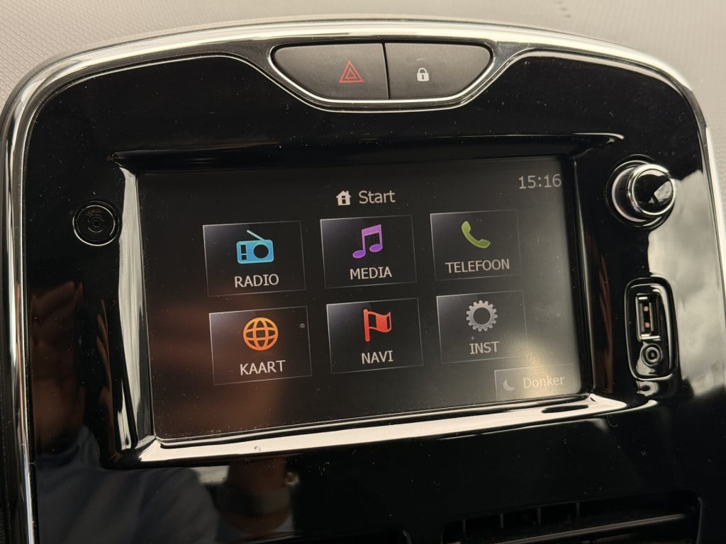 Renault Clio estate 0.9 tce expression | cruise control | bluetooth telefoo