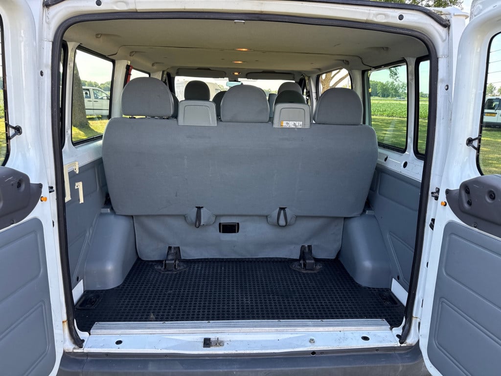 Ford Transit kombi 300s 2.2 tdci shd