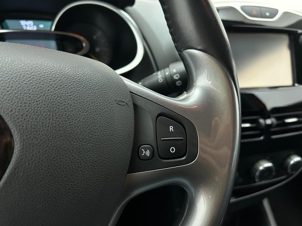 Renault Clio occasion 0.9 tce dynamique | rood | tweedehands renault clio |