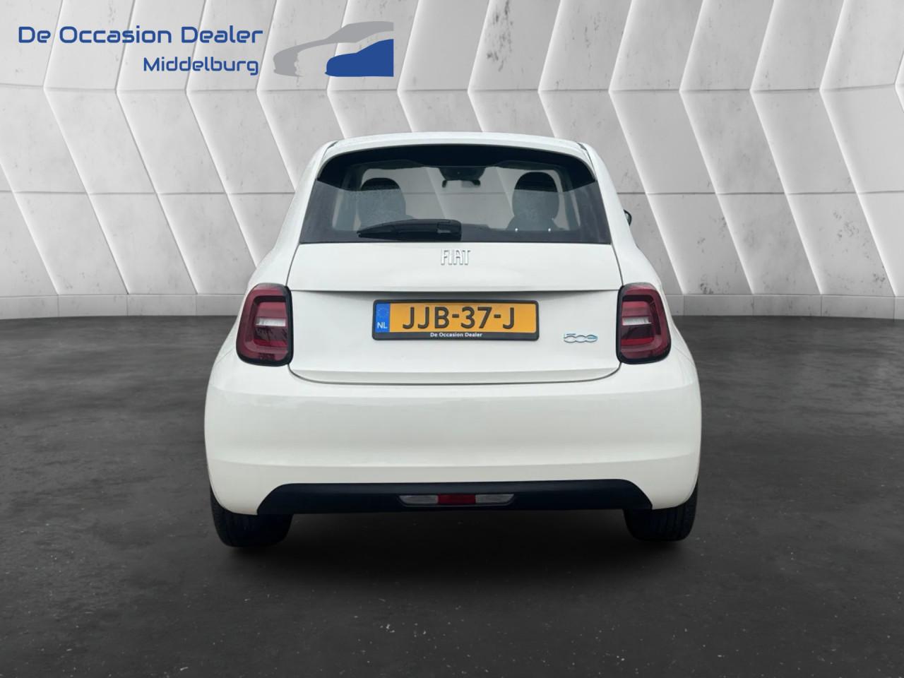 Fiat 500 E Icon 42 kWh rijklaar incl Bovag garantie