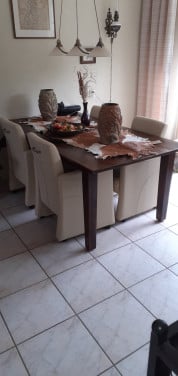 4 eetkamerstoelen