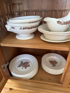 Te koop wedgwood servies