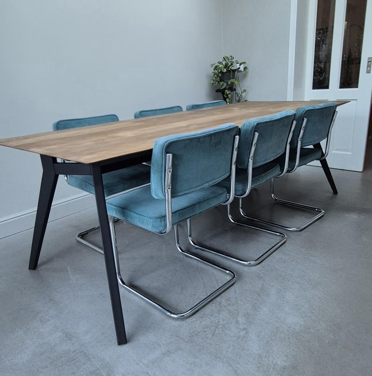 Vintage eetkamerstoelen