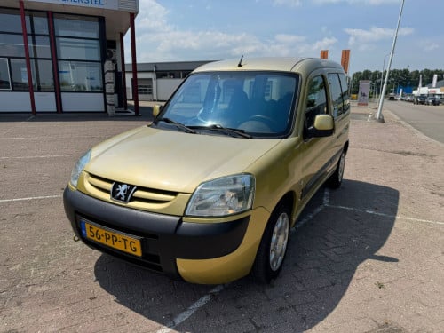 Peugeot partner  bj 2004  2250 euro