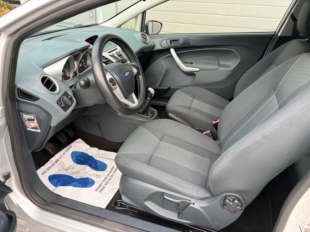 Ford Fiesta 1.25 titanium/155.000 nap/airco/lichtmetaal/pdc/