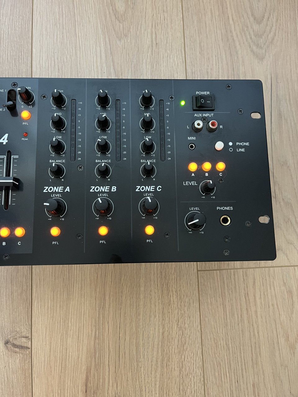 Dap audio mengpaneel rackmixer 7 kanaals