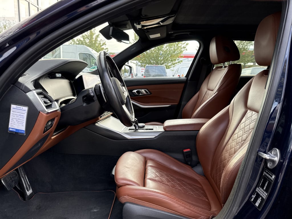 BMW 3-serie touring 330i high executive edition m-sport | nl-auto | 1e eig 