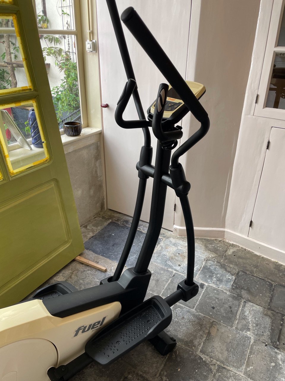 Fuel Fitness Crosstrainer