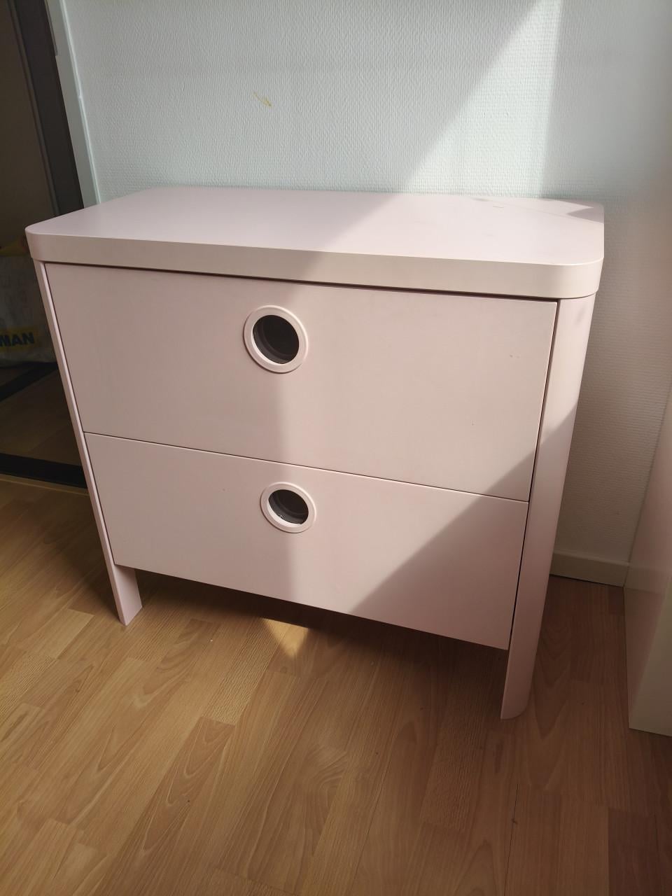 Complete peuter kamer met meegroeibed