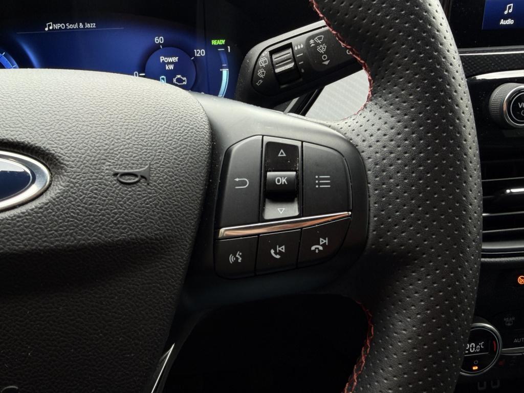 Ford Kuga 2.5 phev st-line | carplay | stoel/ stuur verwarming | dab | crui