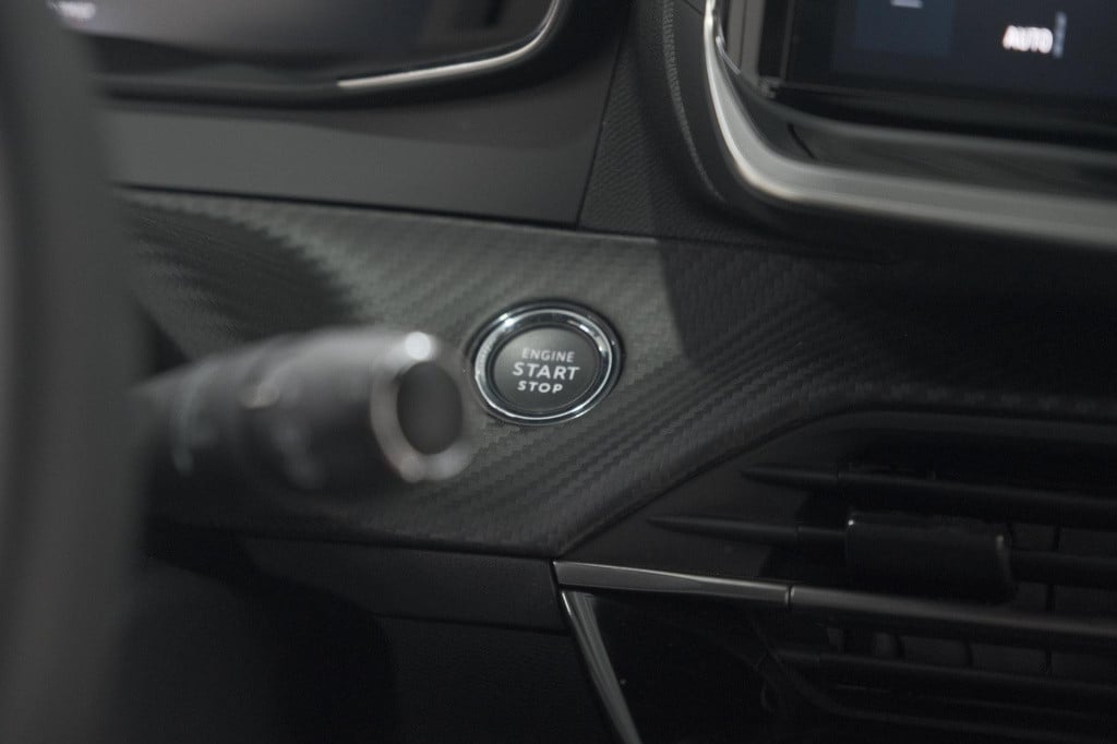 Peugeot 2008 hybrid 136 e-dcs6 allure | 360 camera | adaptieve cruise contr