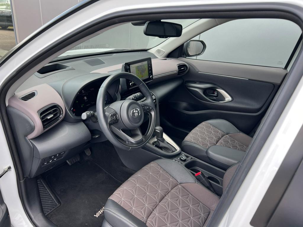 Toyota Yaris Cross 1.5 hybrid executive | 360 camera | elec. klep | stuurve