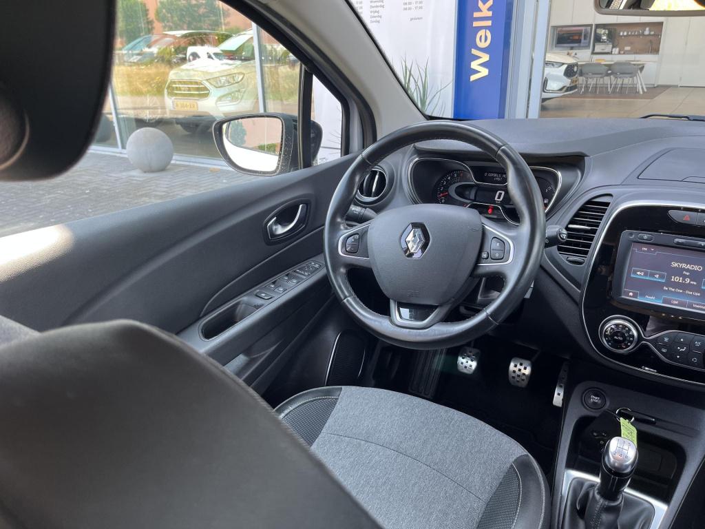Renault Captur 0.9 tce bose | climate control | cruise control | trekhaak |