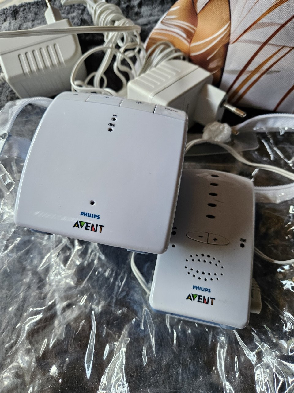 Mooi werkend Philips AVENT SCD510 DECT Babyfoon met 2 adapters...