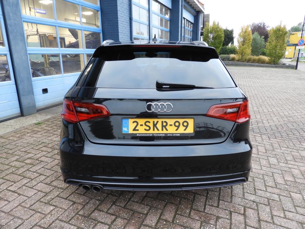 Audi A3 sportback 1.4 tfsi ambition pro line s s-line