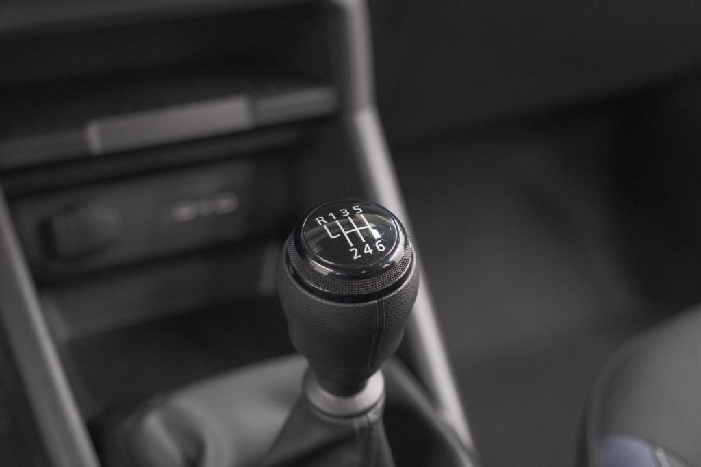 Dacia Duster mild hybrid 130 expression | camera | stoelverwarming | apple 