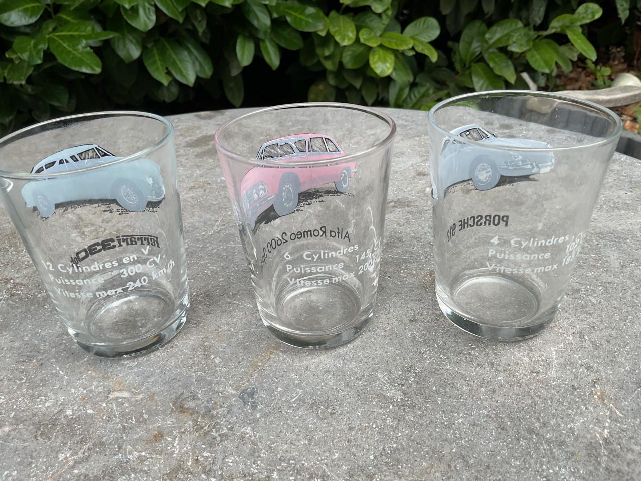 Ferrari , Porsche , Alfa Romeo glazen