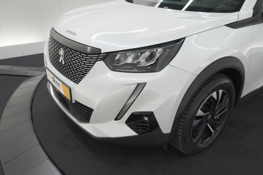 Peugeot 2008 puretech 130 eat8 allure pack | camera | parkeersensoren | key