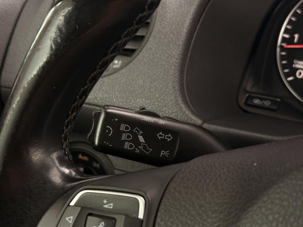 Volkswagen Caddy 1.6 tdi c-edition | cruise | trekhaak | navi | bluetooth |