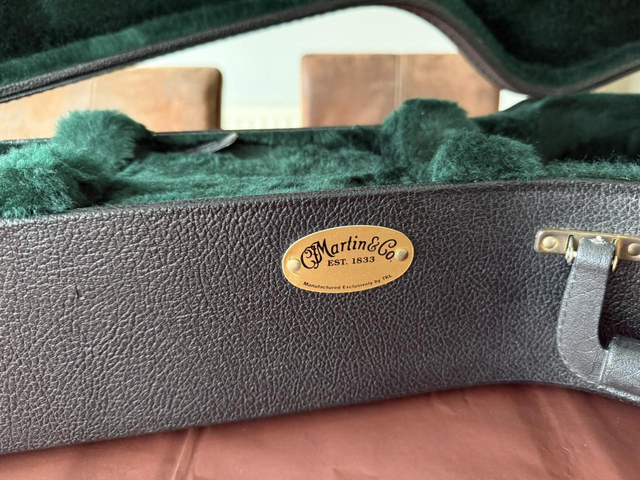 Te koop aangeboden: Martin Acoustische Gitaar 000-17SM