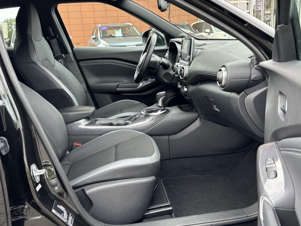 Nissan Juke 1.6 hybrid n-connecta | navigatie | camera | keyless entry | le