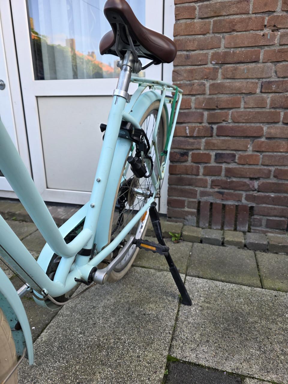 Meisjes-dames fiets 28inch-6 versnellingen- Fr.maat 46cm-merk BTWIN