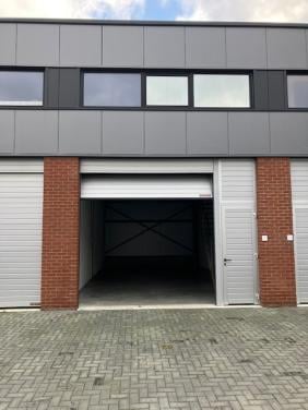 Te huur: BOVENVERDIEPING 45m2 bedrijfspand Mortiere Middelburg 345 euro