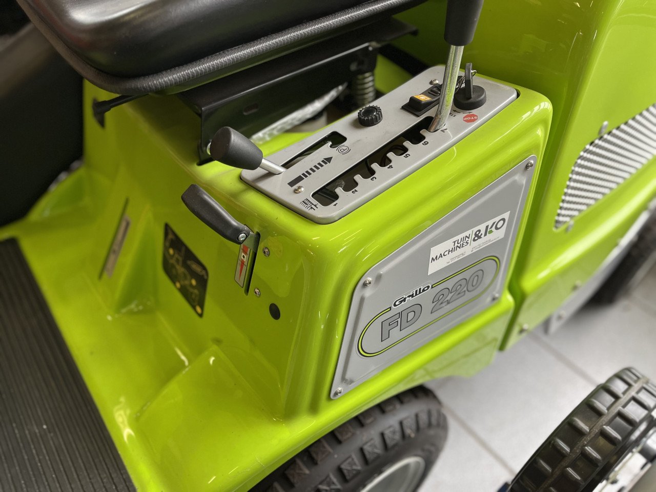 Grillo FD220