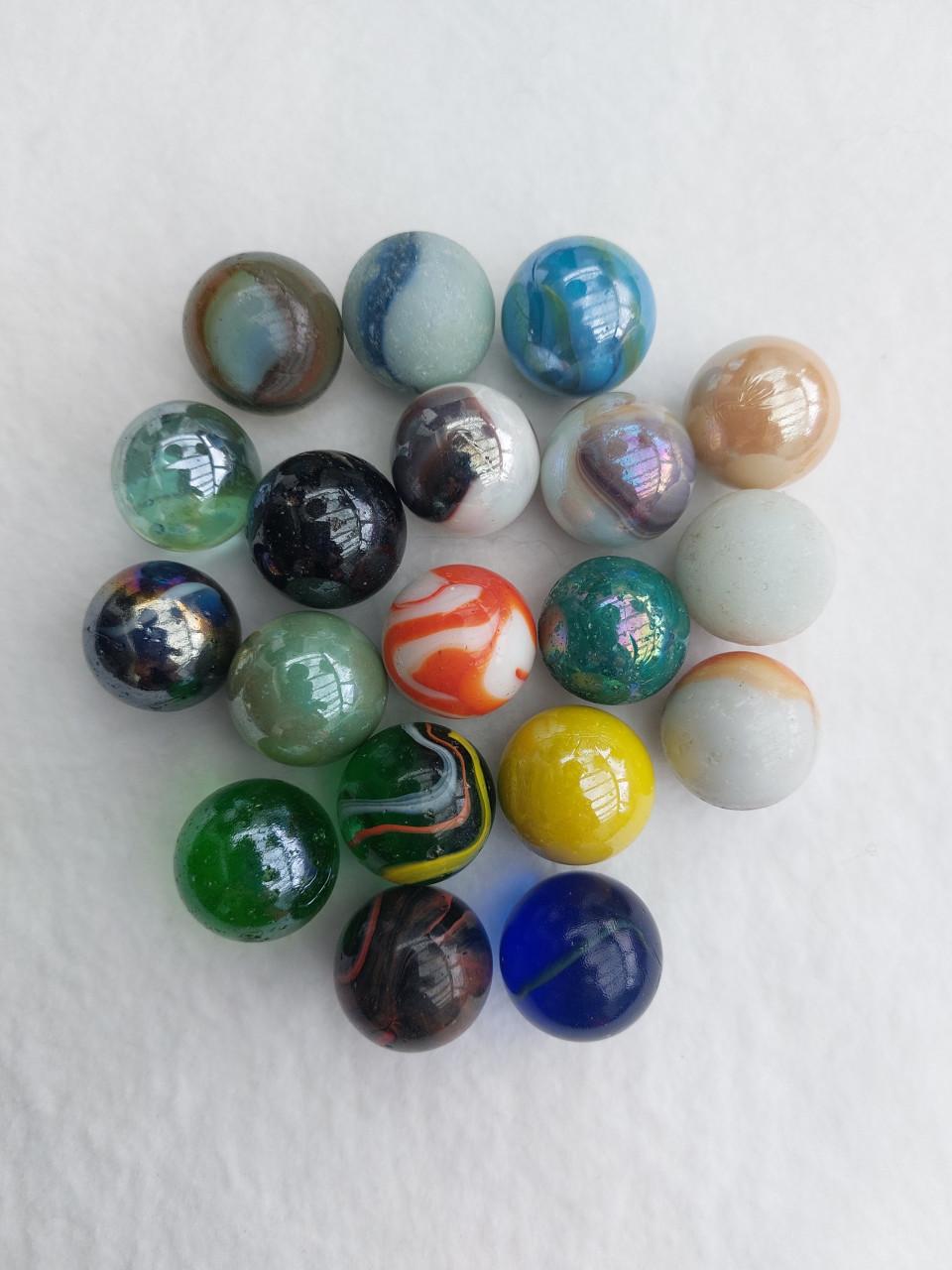 KNIKKERS en KNIKKERS