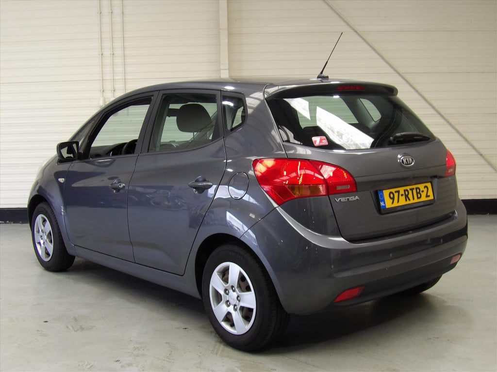 Kia Venga 1.6 automaat x-tra