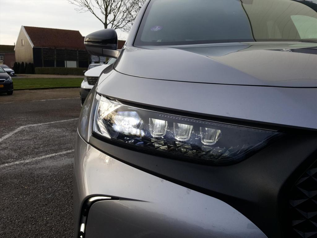 Ds Ds 7 crossback executive 1.6t-180pk automaat(eat8) navigatie | apple car