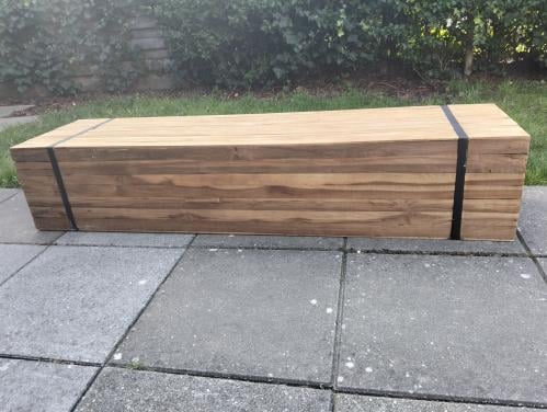 Houten blok-meubel