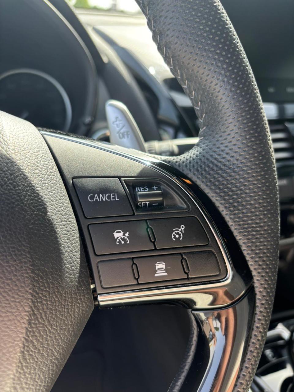 Mitsubishi Eclipse Cross 2.4 phev black edition