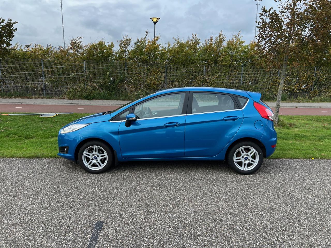 Prachtige Ford Fiesta uit 2014 met slechts 59.000 km, Automaat!!