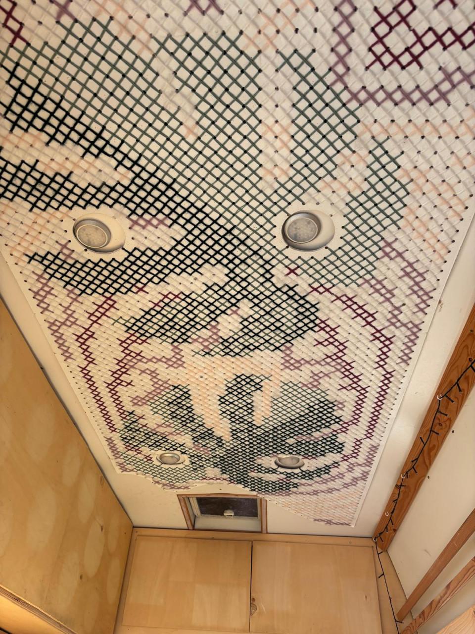 Knusse camper Renault Traffic te koop