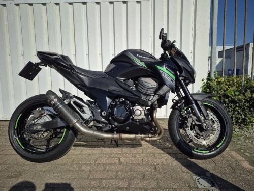 Kawasaki Z800, stoere naked bike full options!