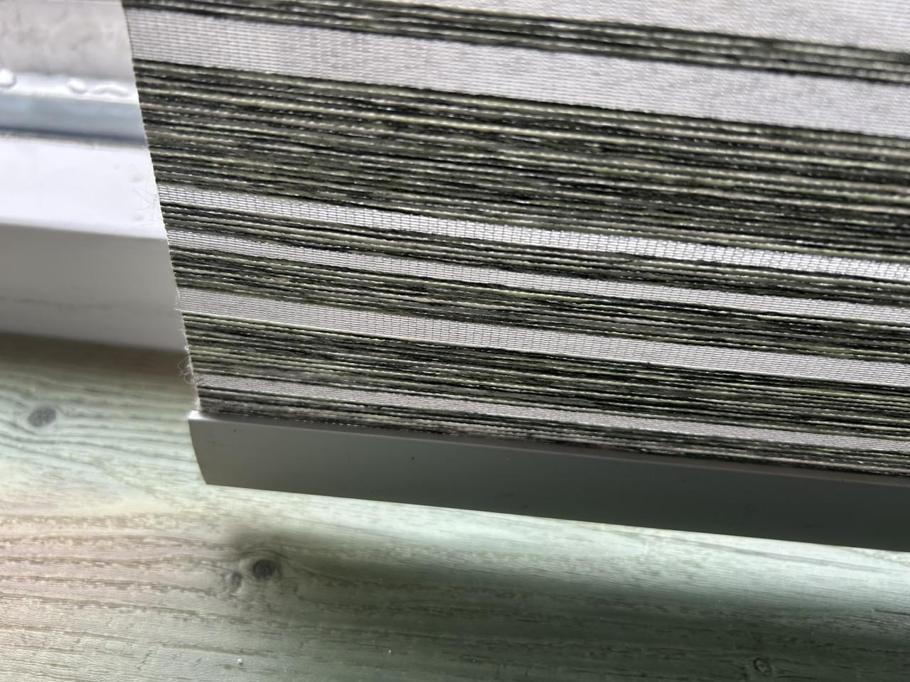 Paneelgordijnen (2 keer 6 stuks, incl rails)