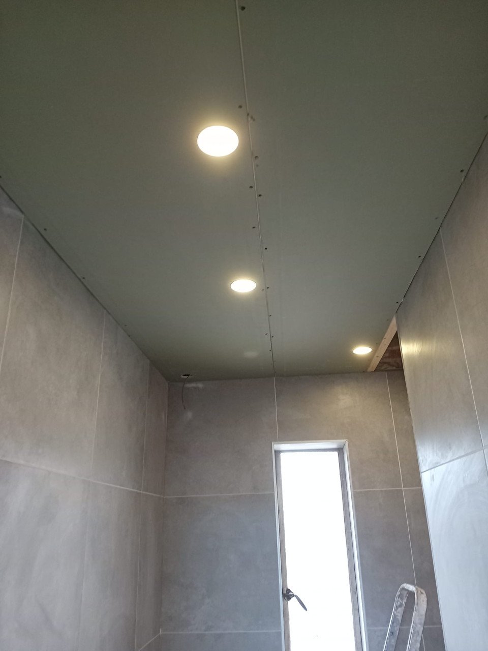 Renoveren? Wij maken uw woning weer als nieuw! 06-42779933