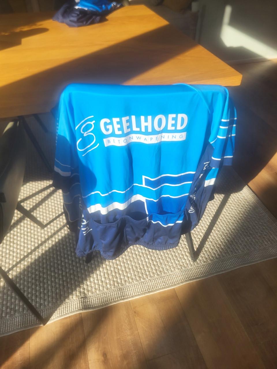 Wielrenkleding en schoenen