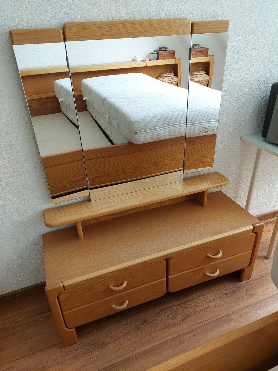 Te koop mooie eiken kaptafel