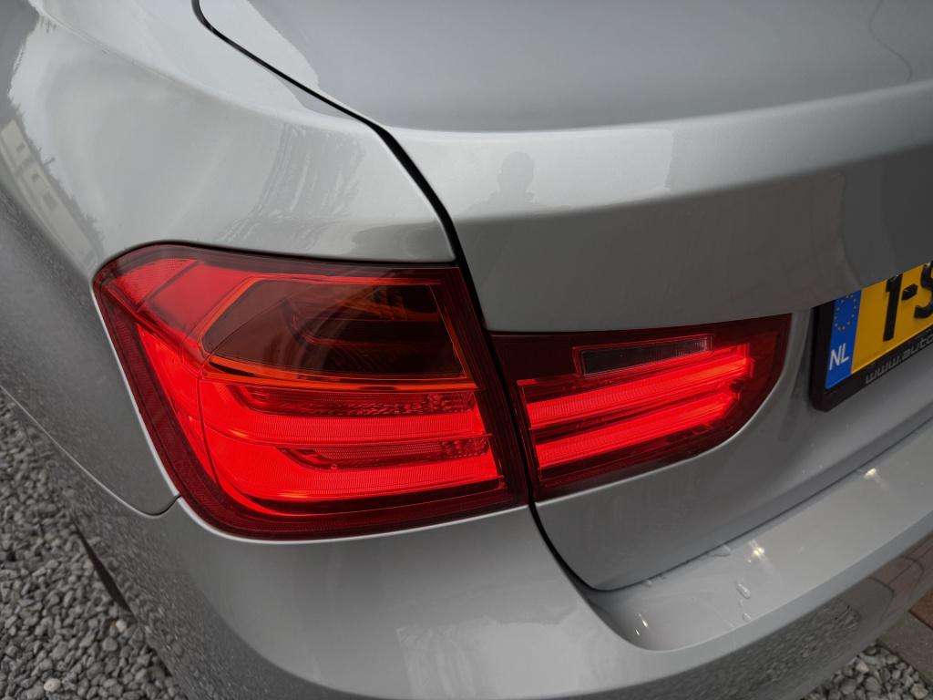 BMW 3-serie 320i 184pk executive sportline sedan